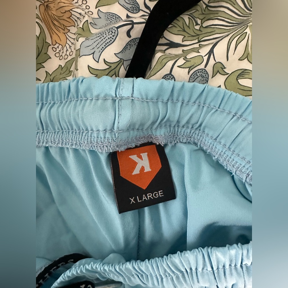 Bundle of Pitchers Only shorts and t shirt xl light blue shorts and black t.